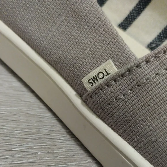 TOMS Gray Canvas Slip-On Shoes - Picture 3 of 9